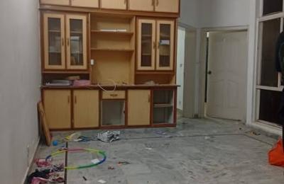 Upper portion For Rent