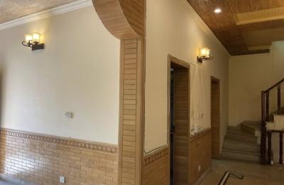upper poration for rent