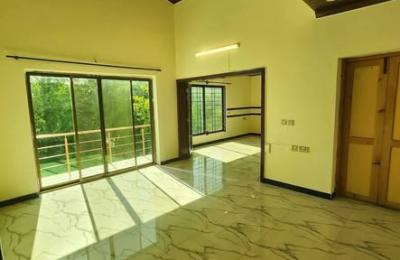 Upper portion Portion available For Rent