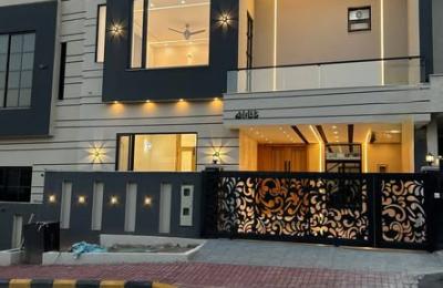 luxury house for sale