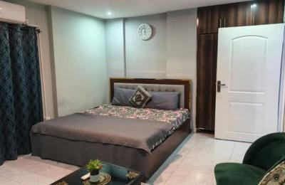 one bed pent house For Rent.Daily/Weekly