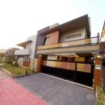 10 Marla Brand New Designer House For sale