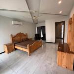 1 Kanal Furnished Used House For Sale