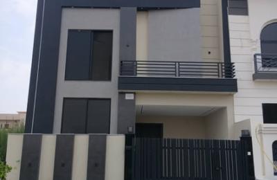 Double Story House for sale in B-17