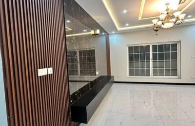 1 Kanal Ground Floor Basement Available For Rent