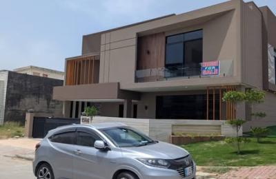 16 Marla brand New Corner House For Sale