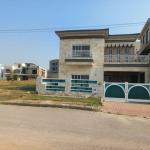 PRESTIGIOUS 10 MARLA HOUSE AVAILABLE IN DHA 3 (SERENE CITY) 🏡