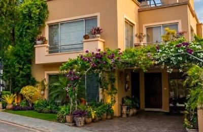 21 Marla Beautiful CORNER Villa Available In Defence Villas DHA Phase 1, Sector F, Islamabad.