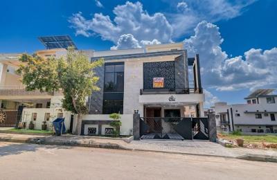 12 Marla Brand New Luxury House For Sale in Bahria Town Rawalpindi Phase 8