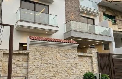 House For Sale F-11/3 Islamabad !