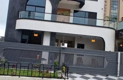 House For Sale   C1 Block 10 Marla