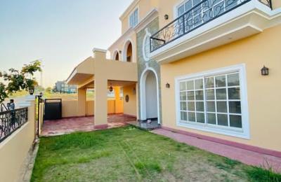 1 Kanal Slightly Used House For Sale