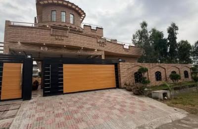 D-18 1 kanal house is for sale