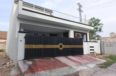 10merla house. 1.5 story 4bed /bath for sale