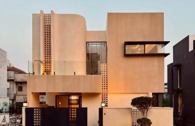 8 Marla Corner Designer Double height House for Sale
