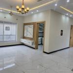 Beautiful New House   In G10/1.Size 35*70