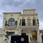 BRAND NEW 8 MARLA DOUBLE STOREY HOUSE FOR SALE