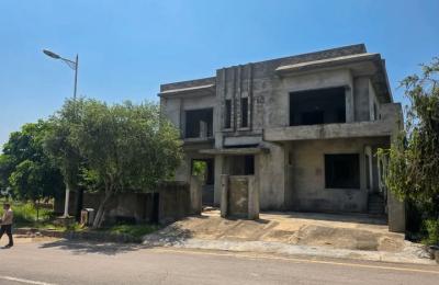 1 kanal gray structure house is for sale in E-18 Gulshan e saehat