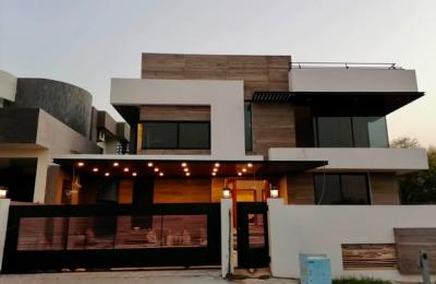 1 Kanal House For Sale