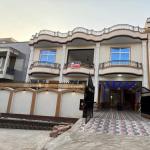 10 Marla Triple Story House for Sale