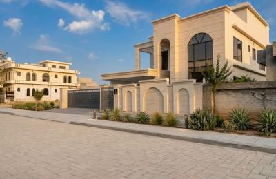 1 kanal beautiful house is for sale