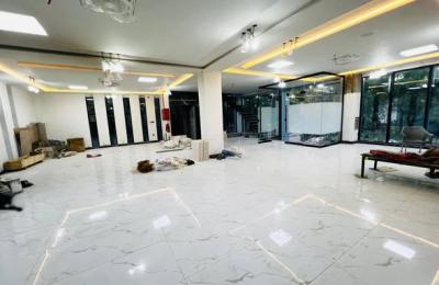 *G-9/4 Brand New Plaza For Rent*Size: 40x40