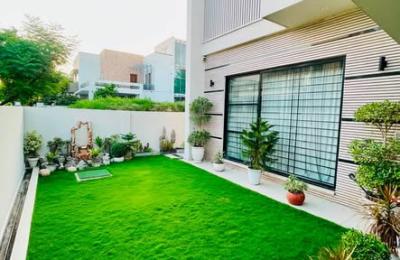 1 Kanal Owner Built Beautiful Family House For Sale