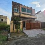 1.5 story house available for sale