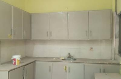 2Bed attached Washroom kitchen tv lonch