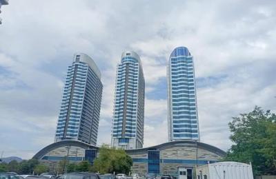 Luxury 1-Bed Apartment for Rent