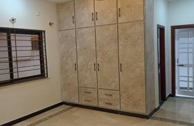 Beautiful House Available for Rent in Islamabad !