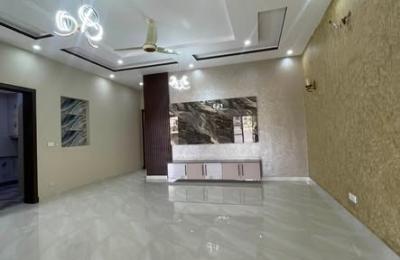 10 marla house for sale