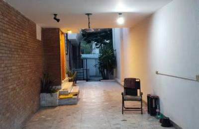 Independent Kanal House Available for Rent – I-8, Islamabad