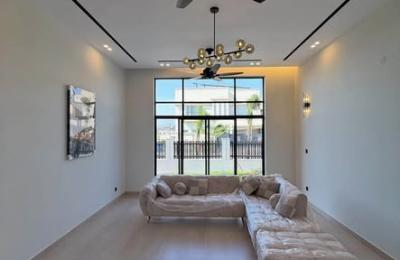 The Most Economical 1 Kanal Designer House For Sale