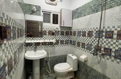 5 Marla corner🏠👍house available for rent