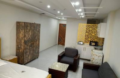 Studio furnish apartment available for rent