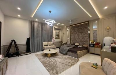 Luxury 1000-Yard Bungalow for Sale In DHA Phase 6