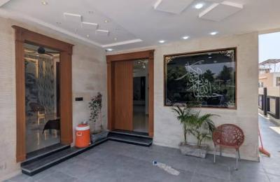 12 Marla Brand New Luxury House For Sale