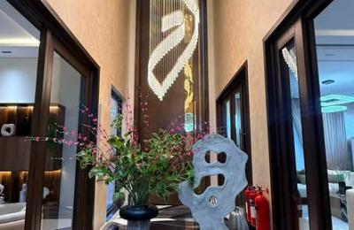 1 Kanal Furnished 6 bed room house half basement For sale in DHA Phase 6 Block N