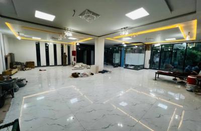 *G-9/4 Brand New Plaza For Rent*Size: 40x40