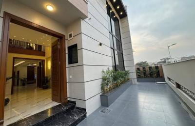 22 Marla Luxry House for Sale