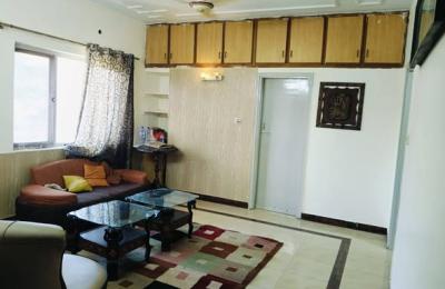 Fully Furnished Flat Available for Rent