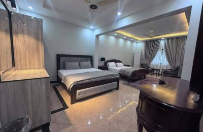 Fully Furnished 40/80 House for Rent