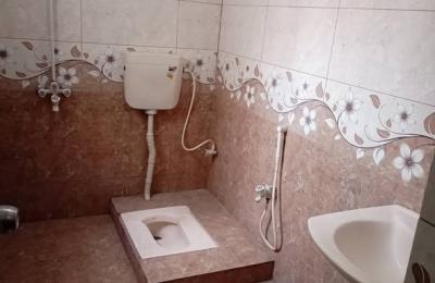 Upper portion for rent