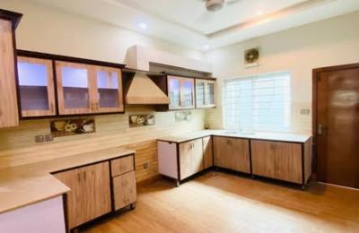 Kanal upper Portion For Rent