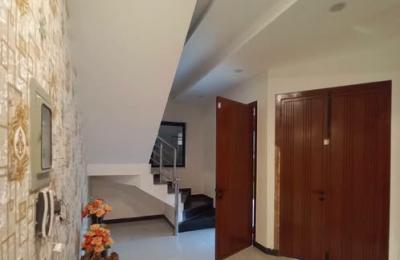 10 Marla Brand New Designer House For sale