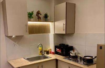 One bed apartment available in E11/2 islamabad for daily and weekly basis.