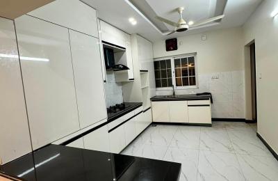 1 Kanal Ground Floor Basement Available For Rent