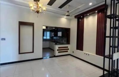 5 marla house available for sale