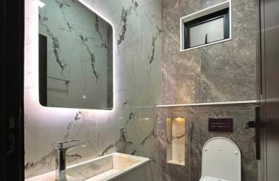 10 Marla Fully Heighted Luxury House For Sale